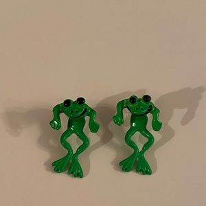 Frog Earrings 🐸🤩